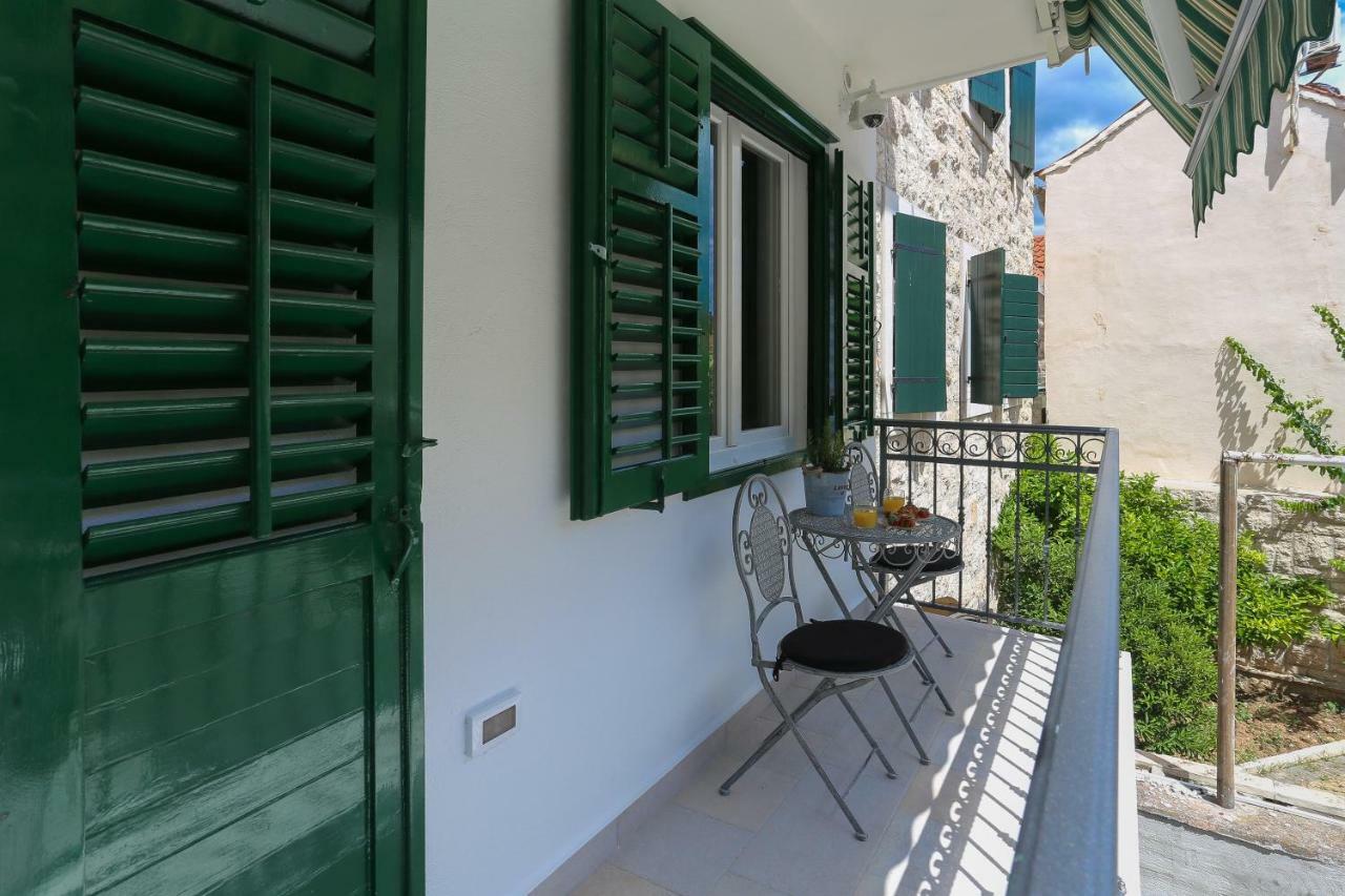 Luxury Rooms Dino Σπλιτ Εξωτερικό φωτογραφία