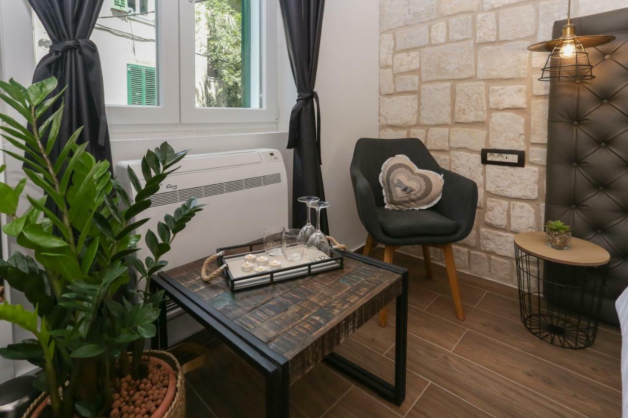 Luxury Rooms Dino Σπλιτ Εξωτερικό φωτογραφία