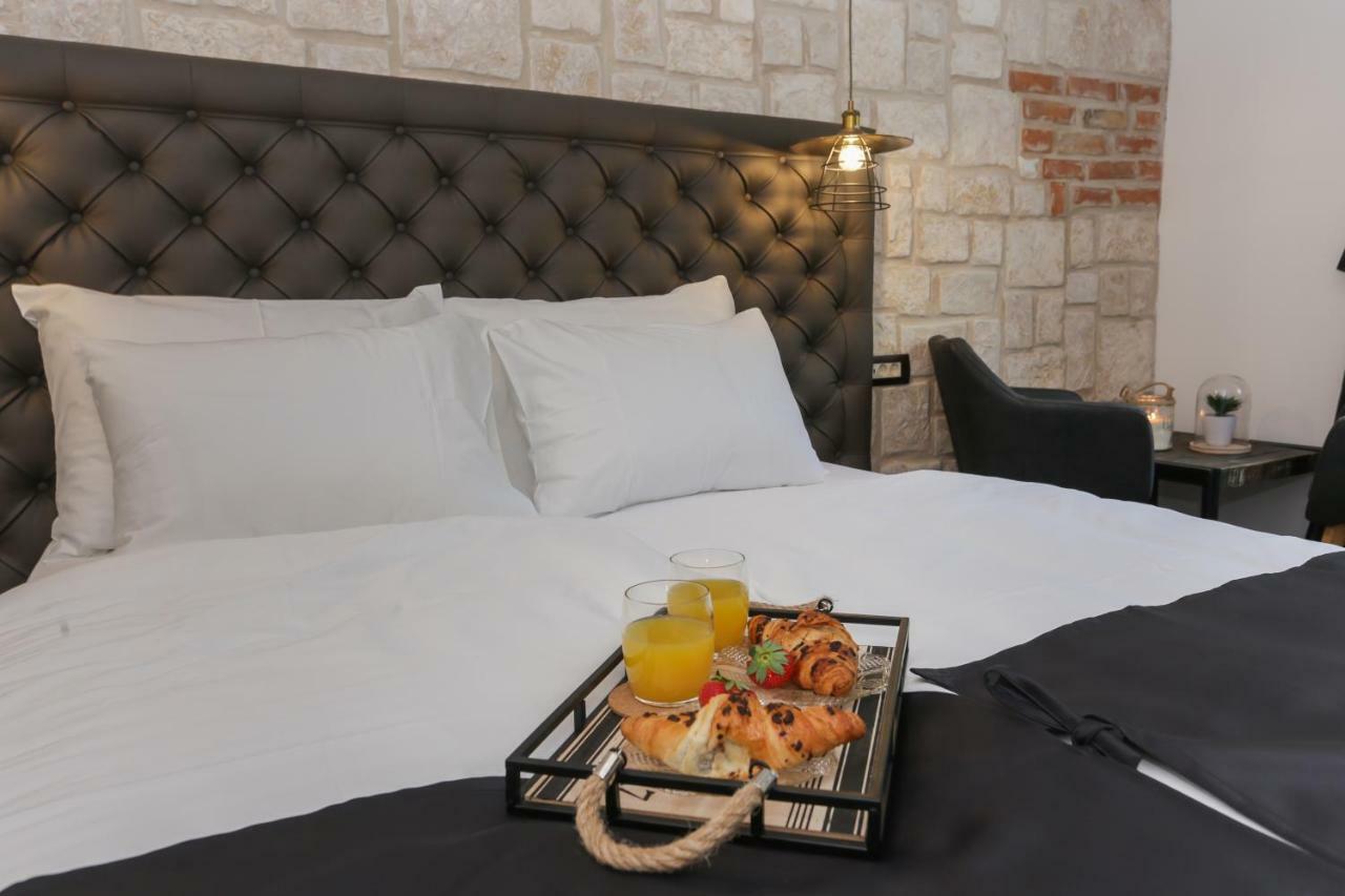Luxury Rooms Dino Σπλιτ Εξωτερικό φωτογραφία