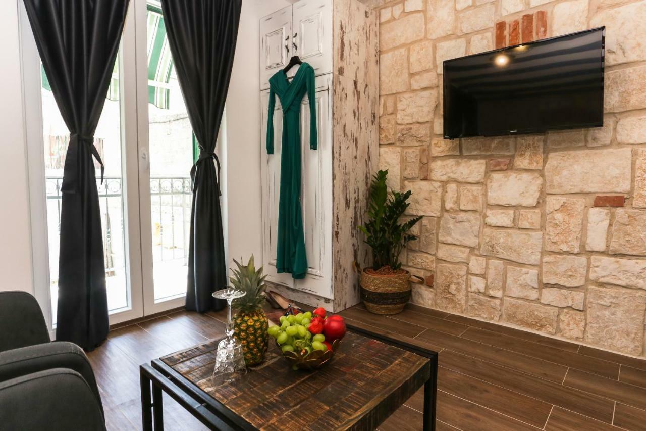 Luxury Rooms Dino Σπλιτ Εξωτερικό φωτογραφία