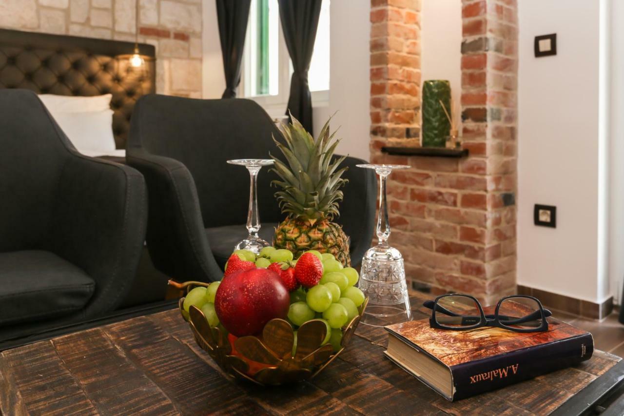 Luxury Rooms Dino Σπλιτ Εξωτερικό φωτογραφία